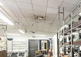 LO SHOW ROOM